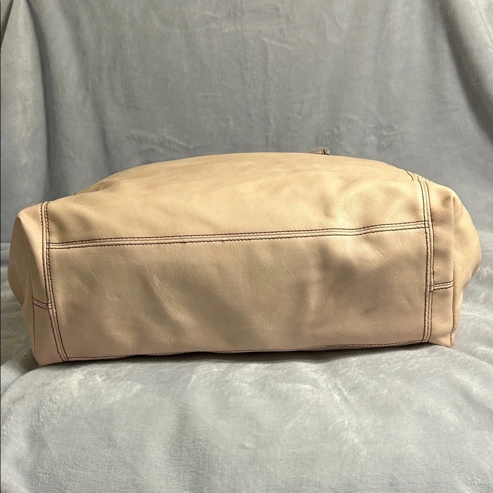 Steve Madden Pink Tote Bag - Picture 3 of 13